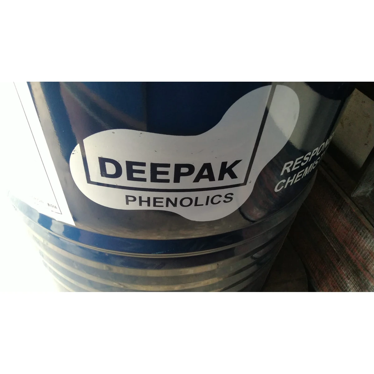 Phenol Crystal Bulk Chemical Supply bulk supply – image 2 of 4 – DPRJ Universal manufacturer